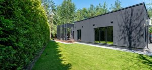Moderne woning als voorbeeld voor praktische inbraakpreventie