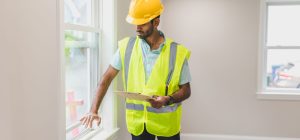 Controle van een raam voor deur- en raambeveiliging met tilt- en trildetectie