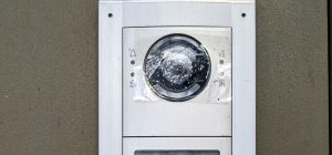 Elektronische toegangscontrole bij een bedrijfspand